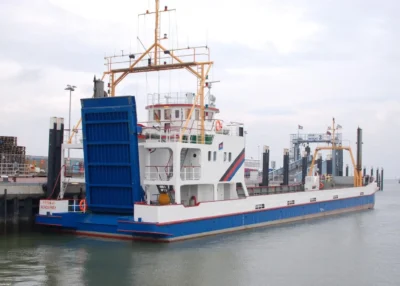 Frisia VII moored in Norddeich, 20-08-2006