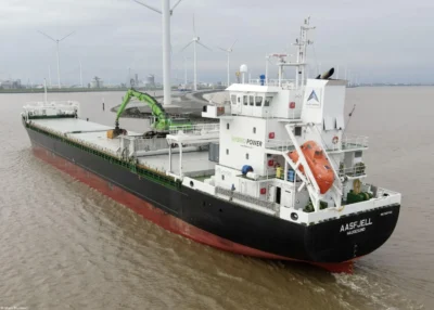Aasfjell arriving in Delfzijl, 16-02-2024