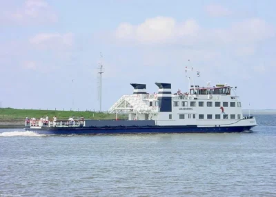 Brakzand leaving Lauwersoog