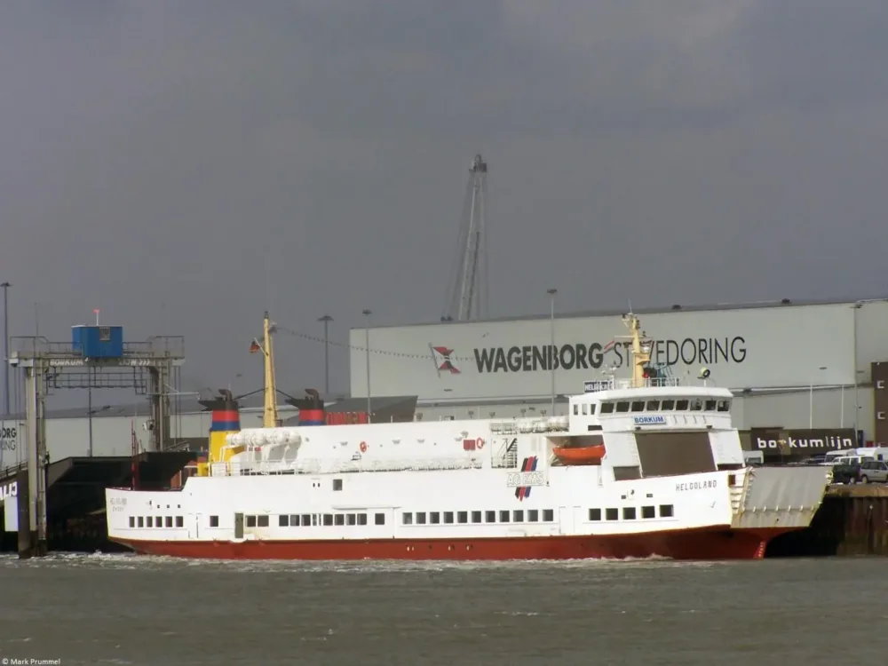 Helgoland moored in Eemshaven, 11-03-2006