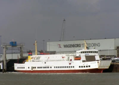 Helgoland moored in Eemshaven, 11-03-2006