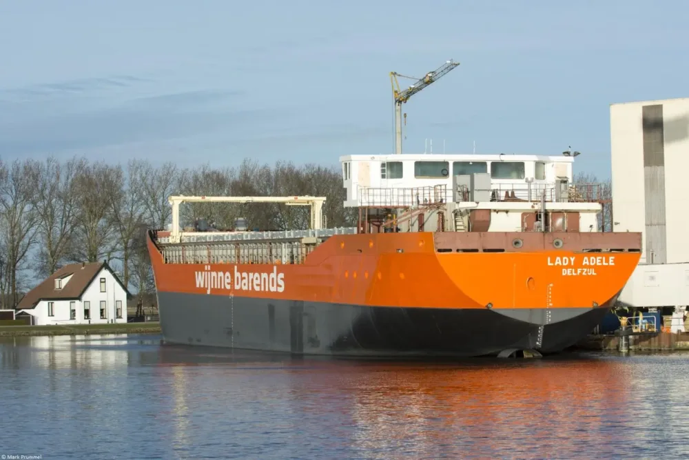 Lady Adele under construction at GS Yards in Waterhuizen, 05-04-2015
