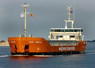 Lady Amalia arriving in Delfzijl, 24-05-2014