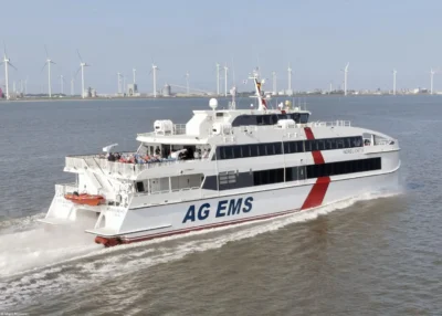 Nordlicht II on river Ems passing Delfzijl, 14-07-2023