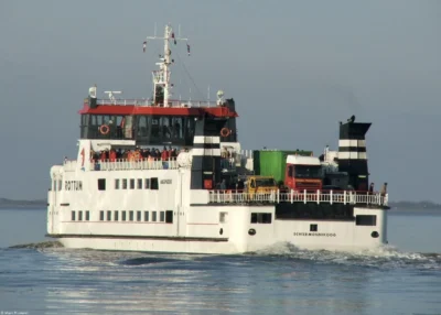 Rottum leaving Lauwersoog, 02-01-2006