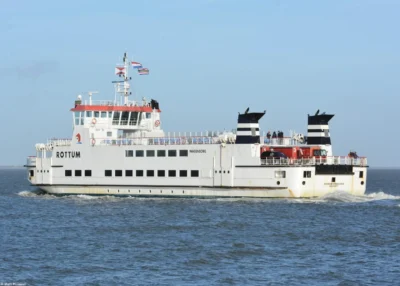 Rottum leaving Lauwersoog, 27-01-2024