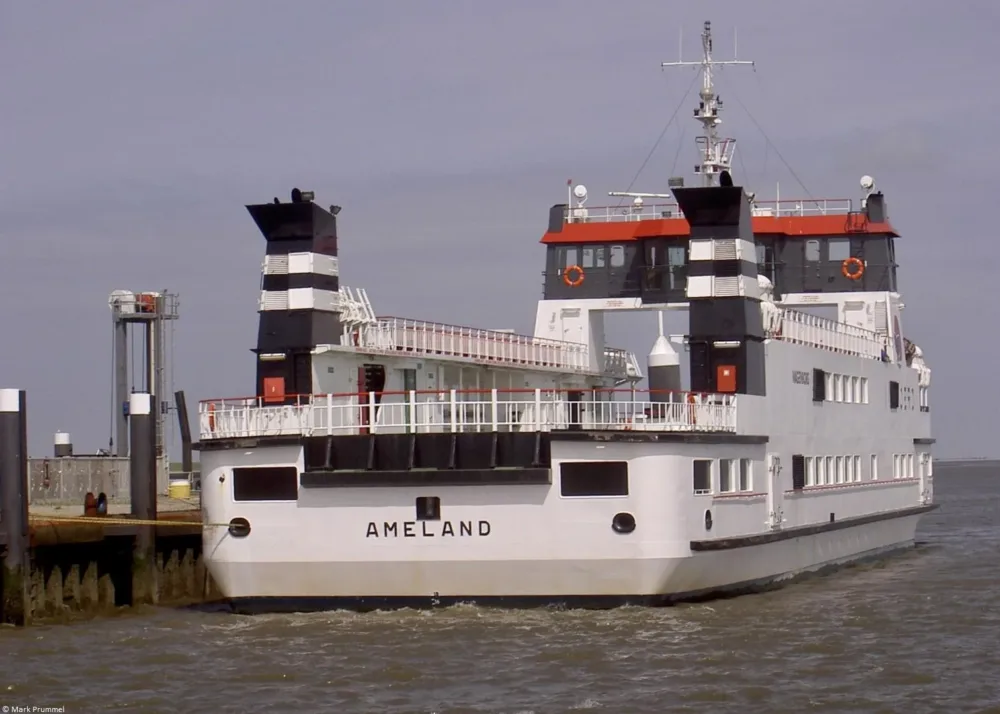 Oerd moored at Ameland, 11-07-2003