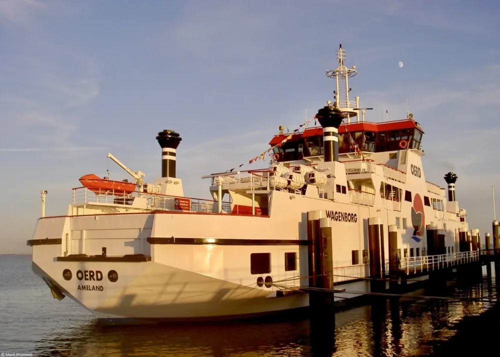 Oerd moored in Nes, 09-07-2003