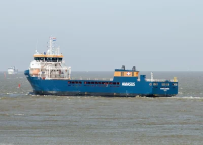 Eems Dundee departing from Harlingen, 12-04-2024