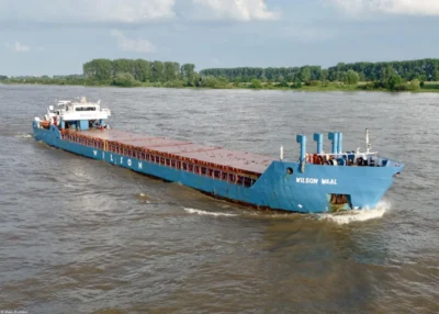 Wilson Waal on river Rhine passing Tolkamer, 23-05-2024