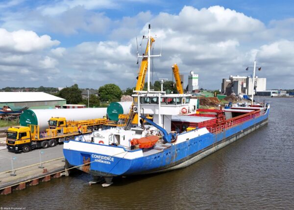 Confidence moored in Husum, 23-07-2024