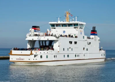 Frisia III arriving in Norddeich, 15-09-2024