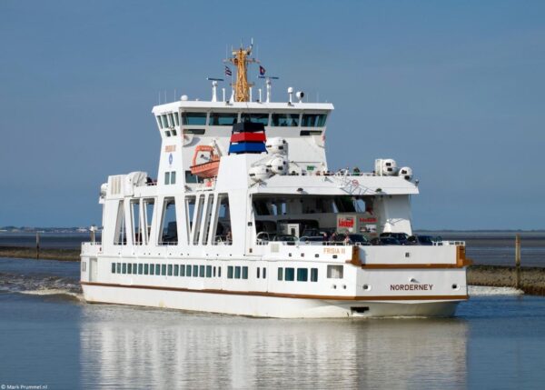 Frisia III arriving in Norddeich, 15-09-2024