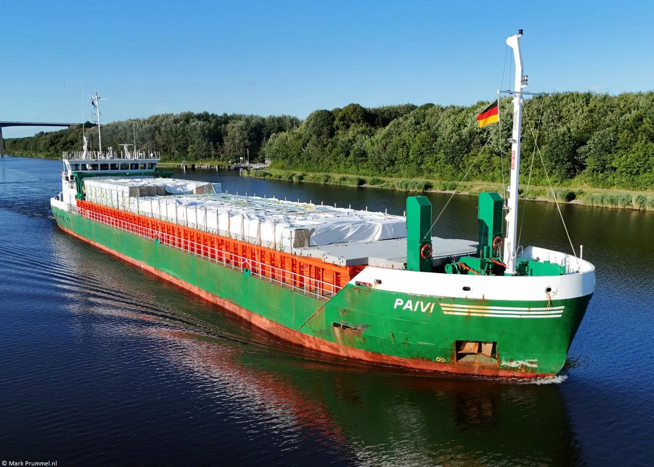 Paivi in Kiel Canal passing Hohenhörn, 22-07-2024 Paivi in Kiel Canal passing Hohenhörn, 22-07-2024