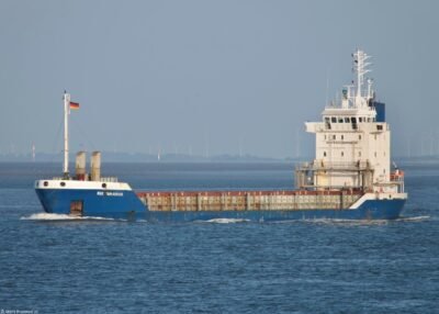 Rix Warrior passing Cuxhaven, 31-08-2024