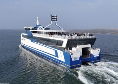 Willem de Vlamingh departing from Terschelling, 25-10-2024