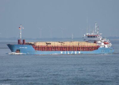 Wilson Grip passing Cuxhaven, 31-08-2024