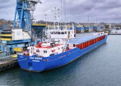 Coe Mieke moored in Kolding, 21-12-2024