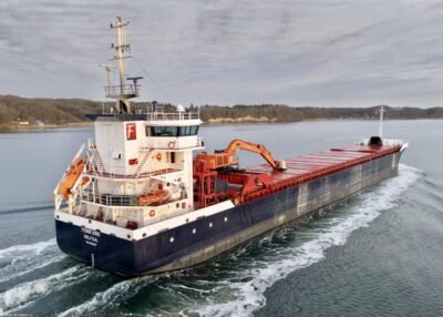 Fensfjord in Little Belt passing Skaerbaek, 24-12-2024