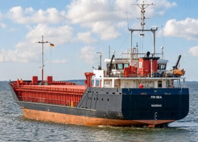 Fri Sea arriving in Vierow, 08-08-2012