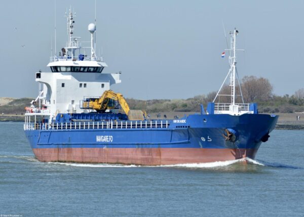 Hav Skandic inbound Rotterdam passing Hook of Holland, 17-04-2022