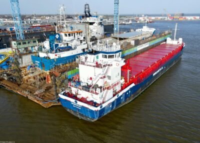 Hoogvliet moored at shipyard Niestern Sander B.V. in Delfzijl, 30-01-2022