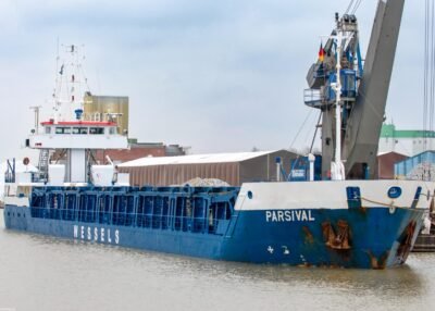 Parsival moored in Leer, 23-02-2013