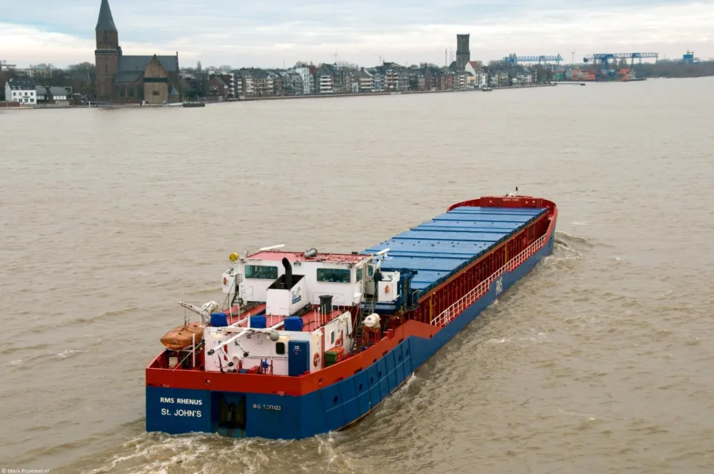 RMS Rhenus on river Rhine passing Emmerich, 16-11-2011