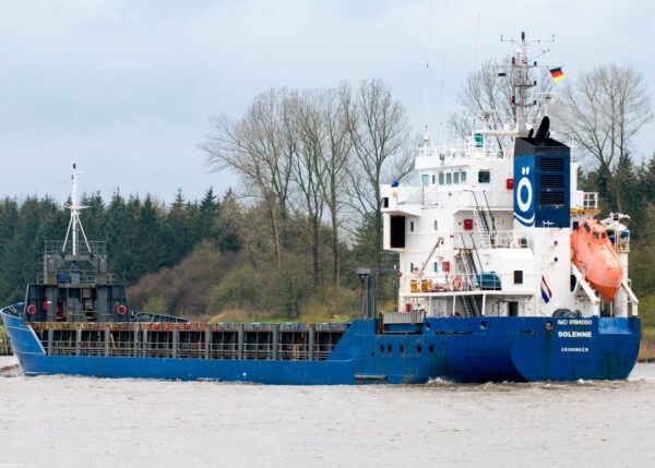 Solenne in Kiel Canal passing Burg, 10-04-2012