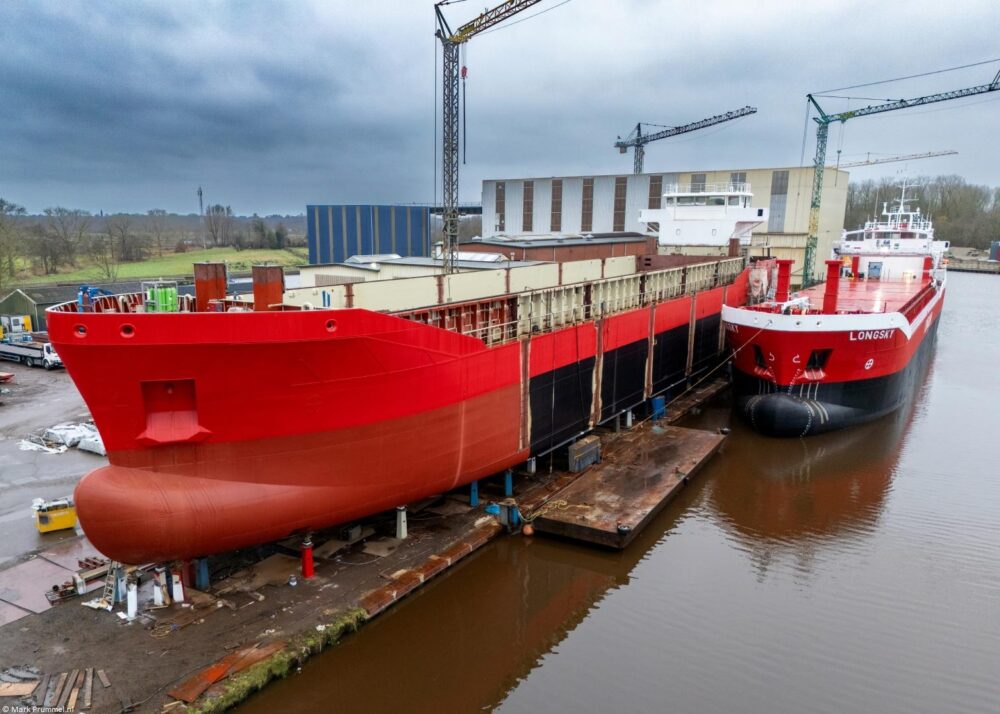 Longsea under construction at Ship and Steelbuilding B.V., 15-12-2024