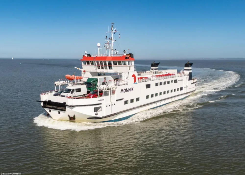 Monnik arriving in Lauwersoog, 12-04-2025