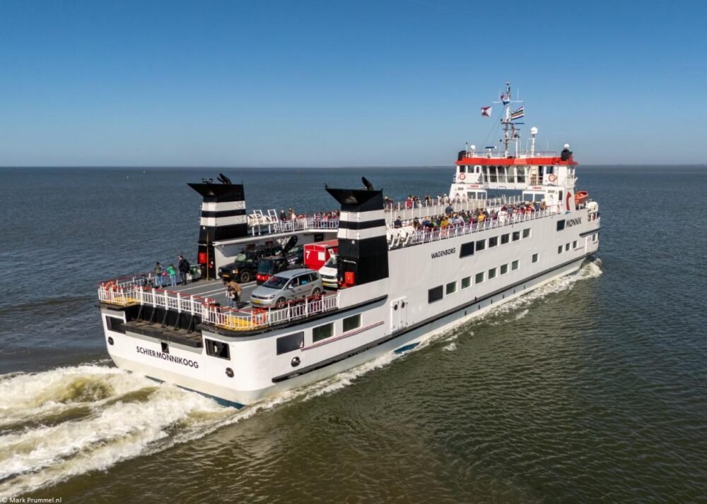 Monnik leaving Lauwersoog, 12-04-2025