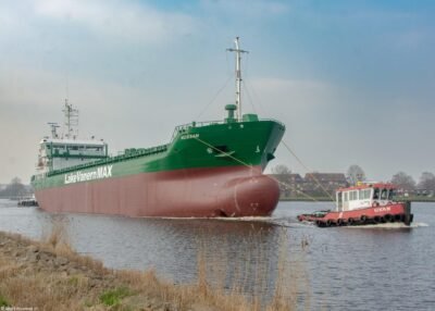 Nossan passing Farmsum underway to open waters, 24-03-2025