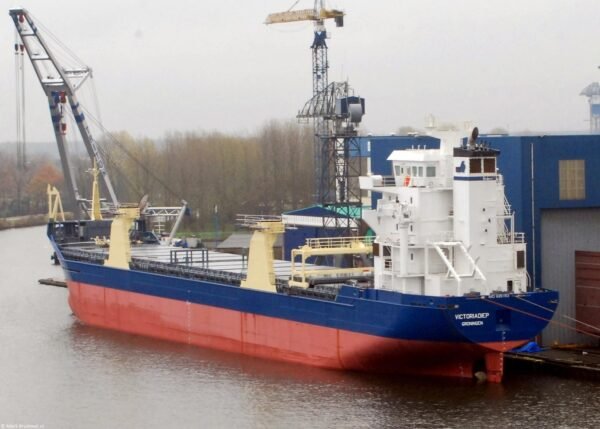 Onego Merchant under construction at shipyard Royal Bodewes, 18-01-2004