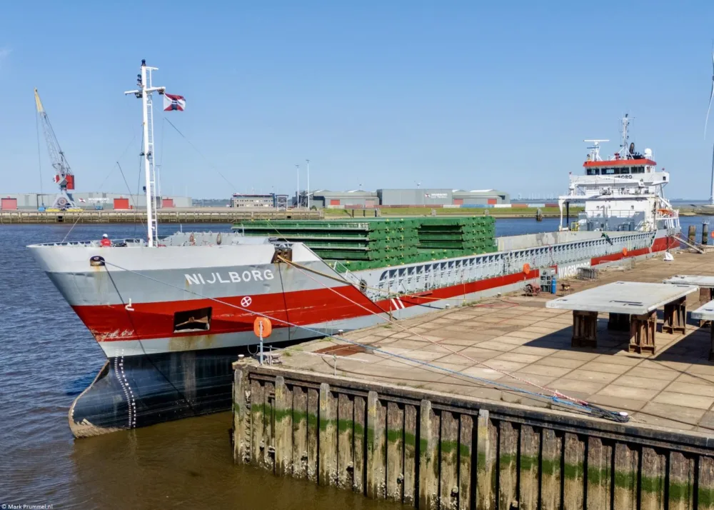 Nijlborg moored in Delfzijl, 09-05-2025