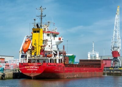 Valentina moored in Delfzijl, 28-04-2025