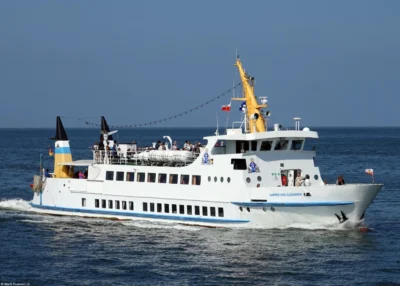 Wappen von Cuxhaven passing Alte Liebe in Cuxhaven, 31-08-2024