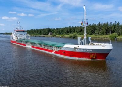 Palmborg passing Breiholz in Kiel Canal, 20-06-2025