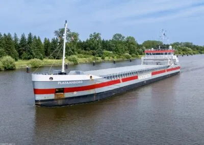 Plataanborg passing Breiholz in Kiel Canal, 22-06-2025