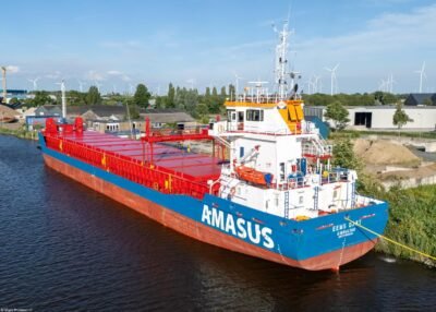 Eems Dart moored in Farmsum, 04-07-2025