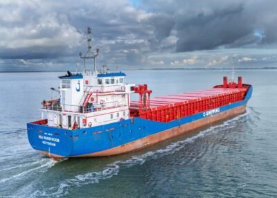 RDJ Rijnstroom arriving in Terneuzen, 14-10-2025