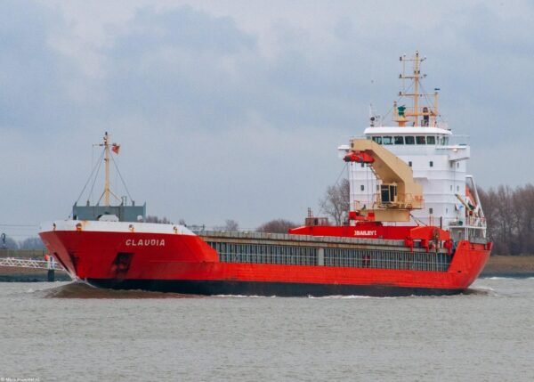 Claudia outbound Rotterdam passing Hook of Holland, 27-02-2010
