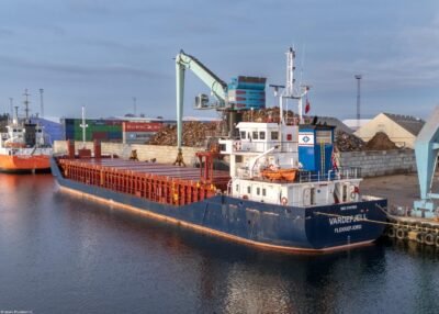 Vardefjell moored in Fredericia, 25-12-2025
