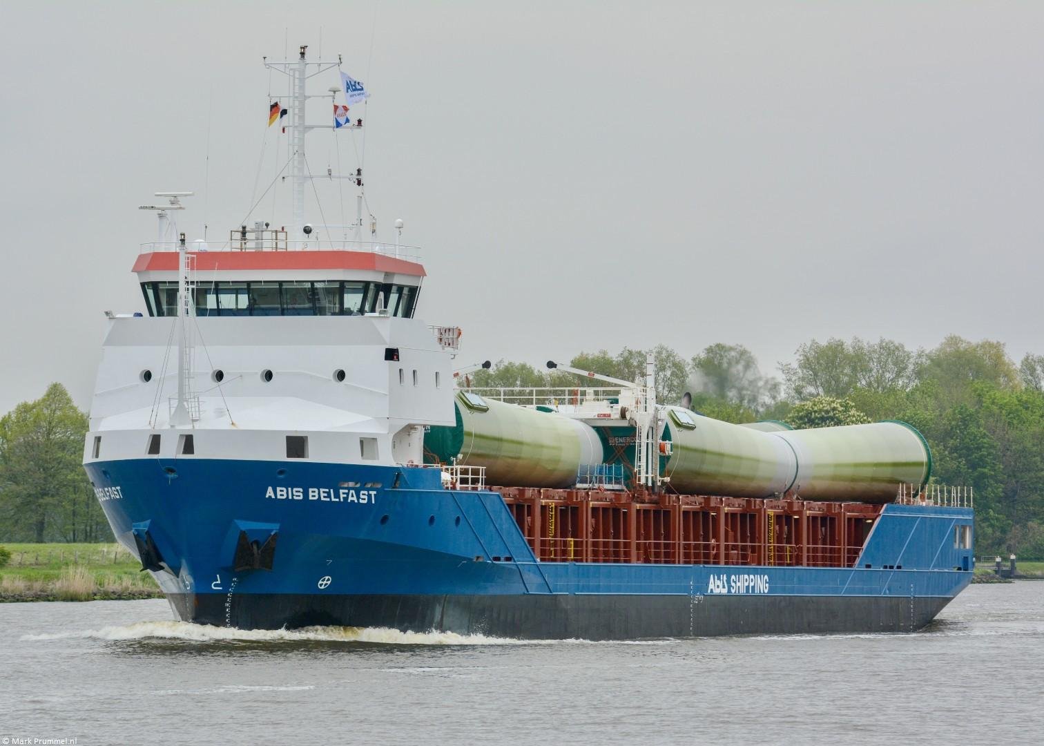 Abis Belfast in Kiel Canal passing Breiholz, 16-05-2015 Abis Belfast in Kiel Canal passing Breiholz, 16-05-2015